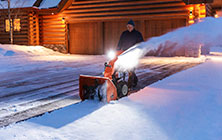 5 Quick Steps to Snow Blower Safety | Briggs & Stratton 5 Quick Steps to Snow Blower Safety | Briggs & Stratton