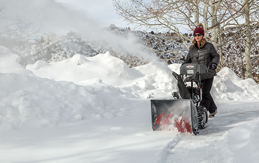 How To Properly Prepare Your Snow Blower For Winter | Briggs & Stratton How To Properly Prepare Your Snow Blower For Winter | Briggs & Stratton